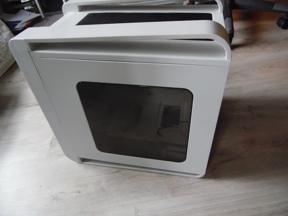 BOITIER VIDE PC Matériel informatique
