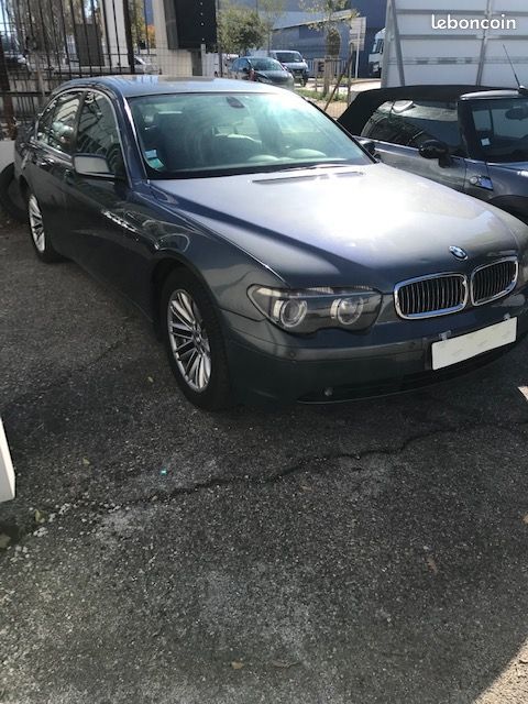 BMW S&eacute;rie 7 735i A 2002 occasion Aubagne 13400
