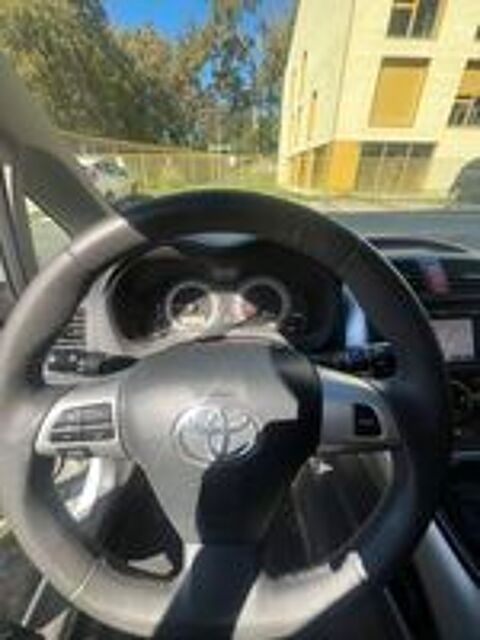 Auris 1.4D4D 2011 occasion 33240 Saint-Laurent-d'Arce