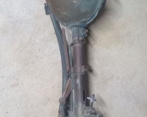 Ancienne bouchonneuse 80 Creney-pr�s-Troyes (10)