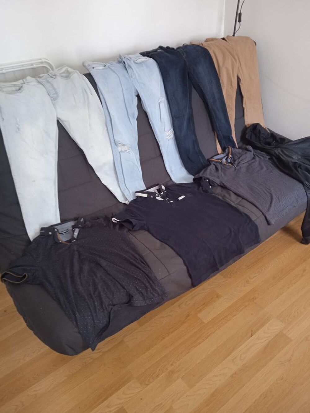 Lot V&ecirc;tement homme taille 40 et taille M(polo jean veste) Vêtements