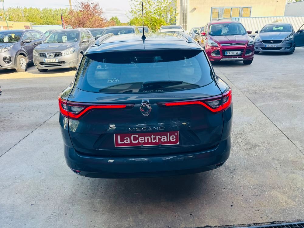 Megane IV Estate M&eacute;gane IV Estate dCi 110 Energy Business EDC 2018 occasion 95150 Taverny