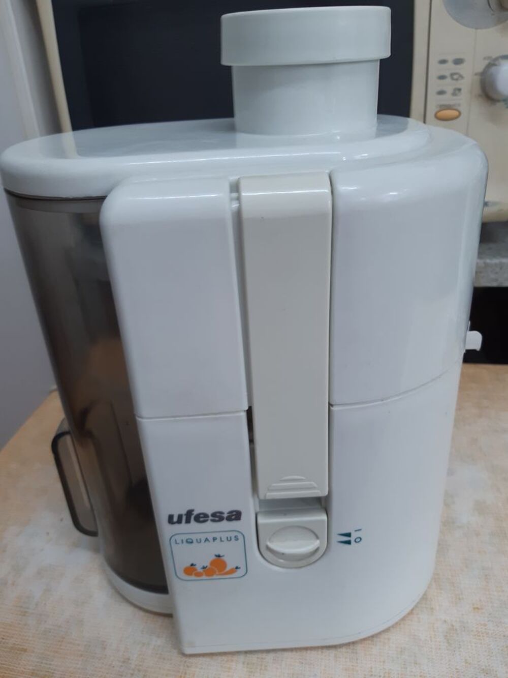  UNE CENTRIFUSEUSE Cuisine