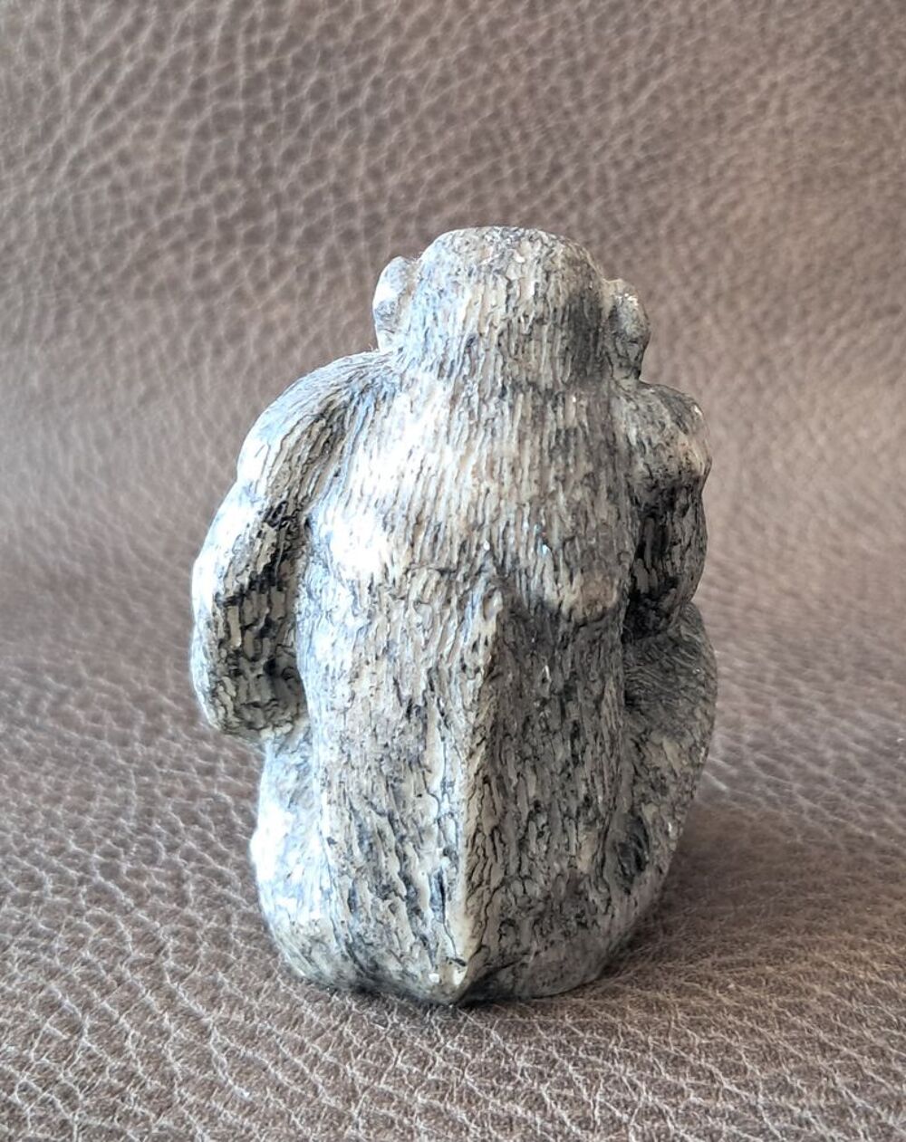 lot de 2 figurines en r&eacute;sine repr&eacute;sentant 2 singes chimpanz&eacute; Décoration