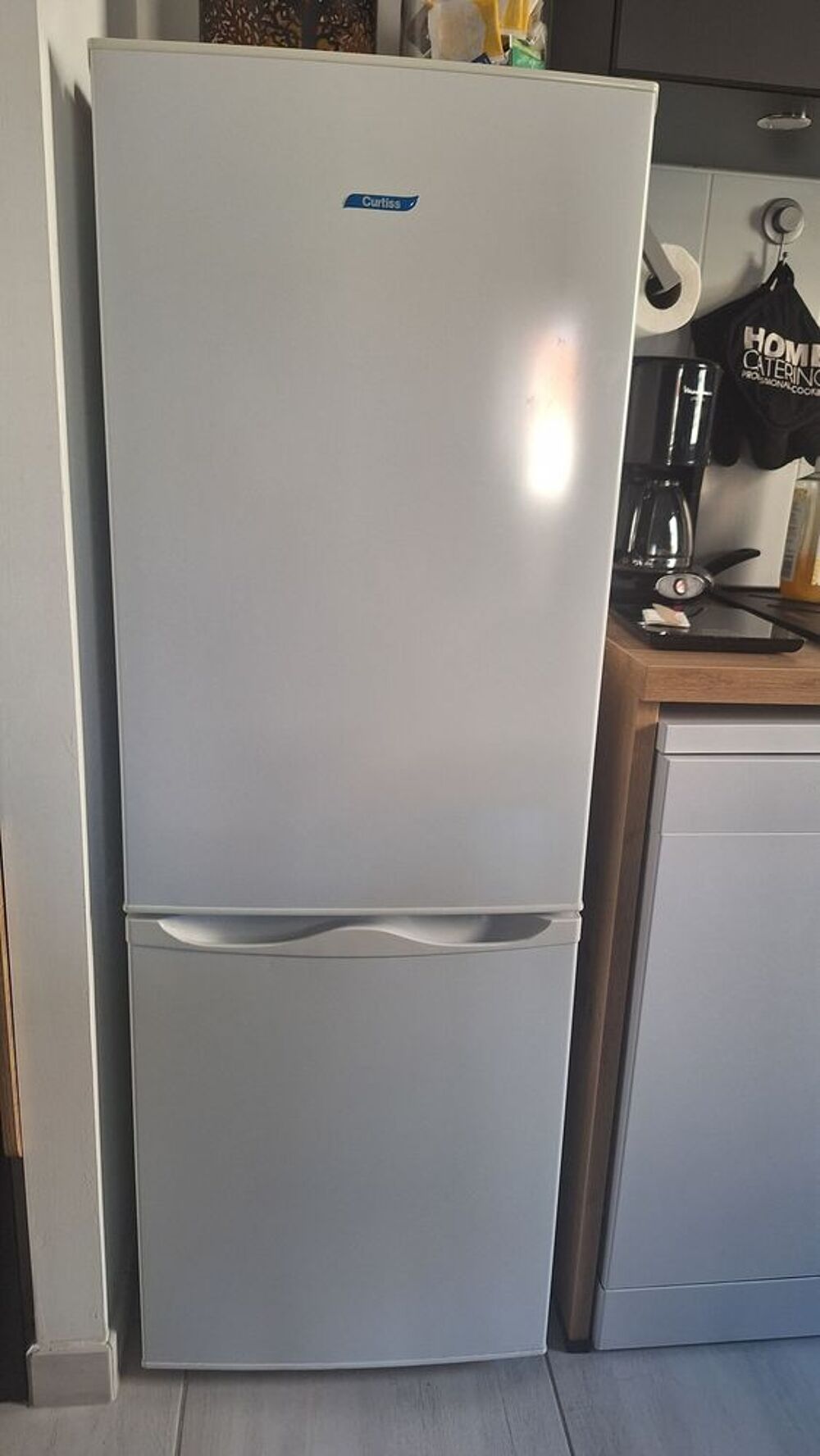 R&eacute;frig&eacute;rateur cong&eacute;lateur tr&egrave;s bon &eacute;tat Electroménager