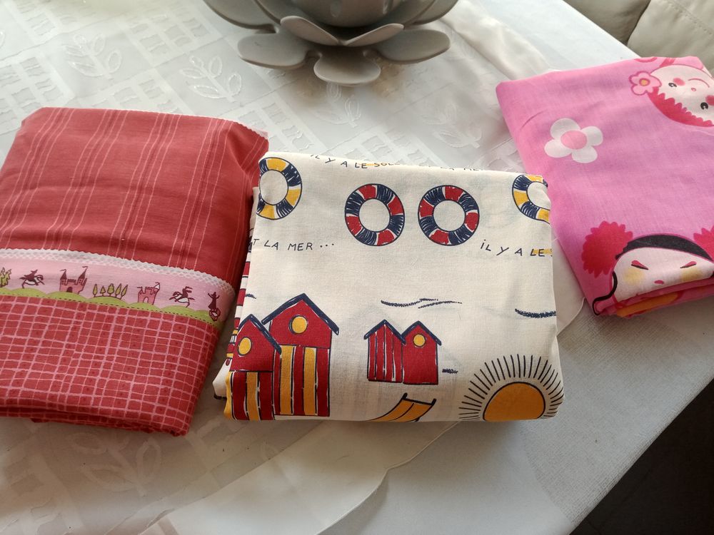 A saisir lot housses de couette +++
- Vêtements enfants