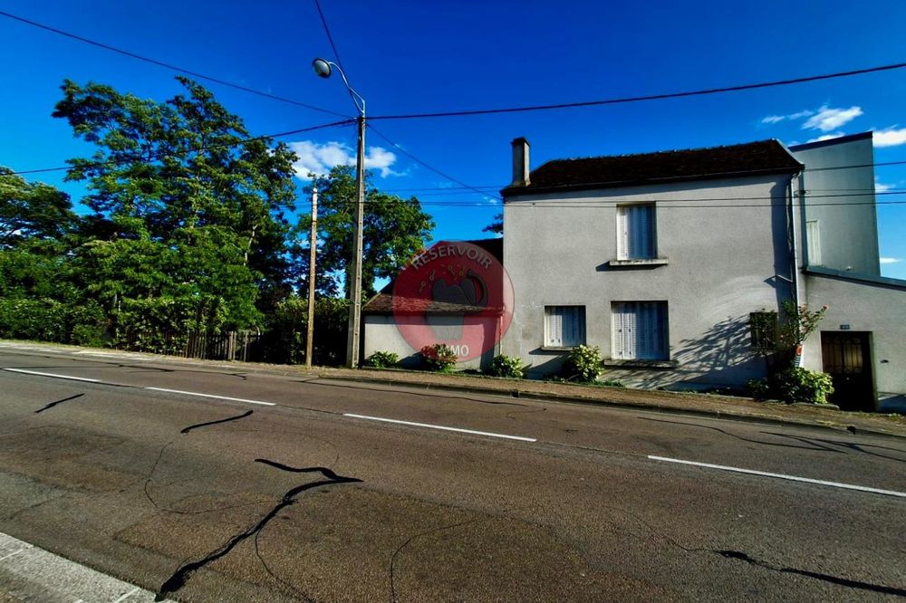 Maison 5 pièces 91 m² · à Montbard · 91 m² · 94 000 €