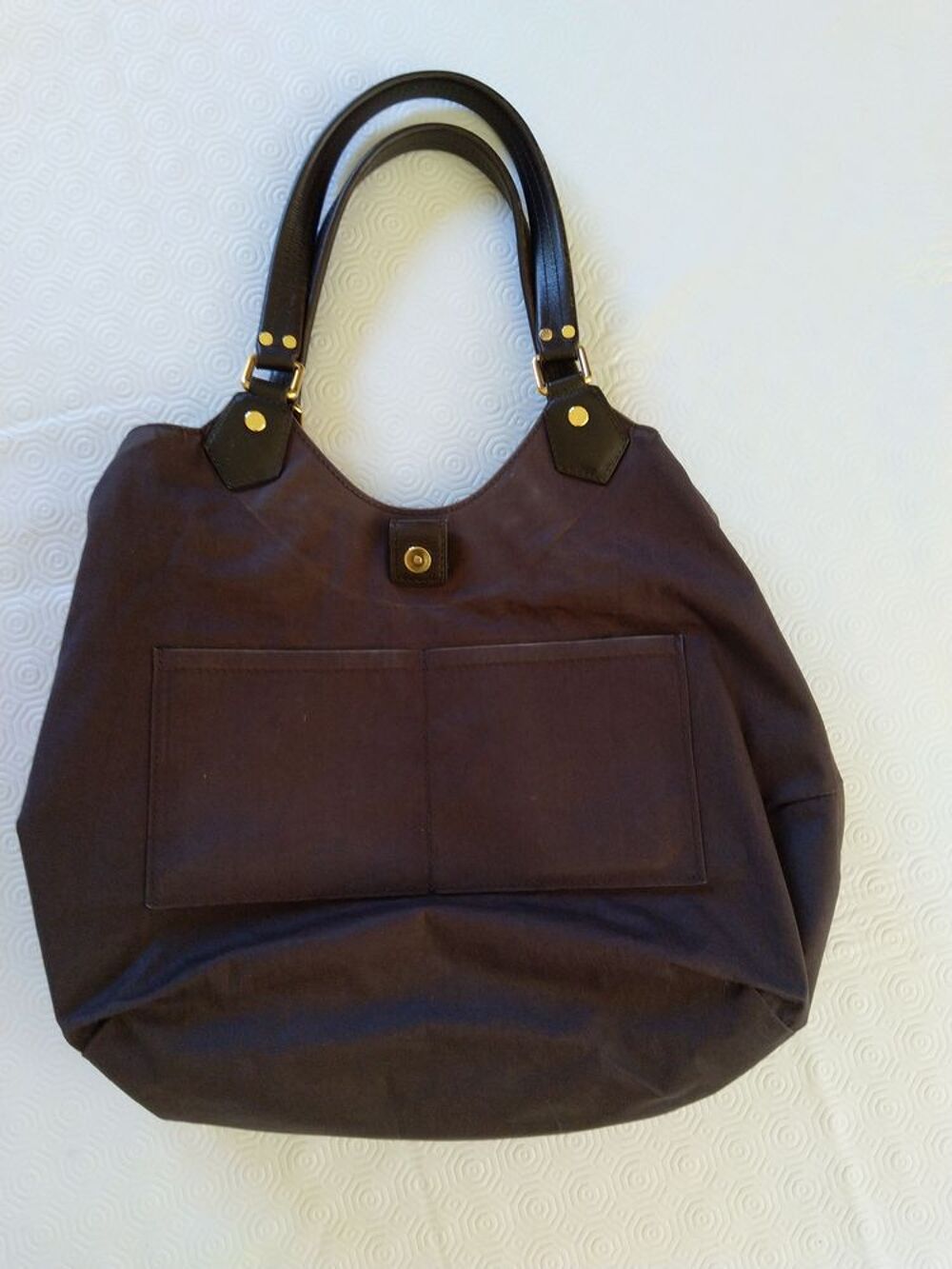 Sac Louis VUITTON, mod&egrave;le " Idylle" port&eacute; &eacute;paule Maroquinerie