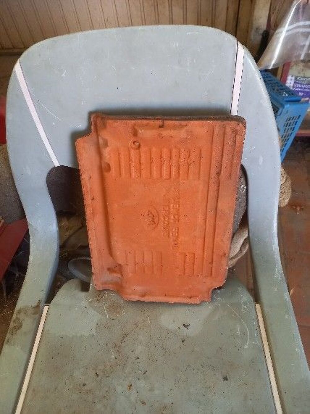 tuile &eacute;tat neuf Bricolage