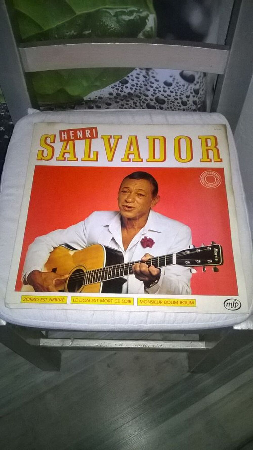 Vinyle Henri Salvador
Zorro Est Arriv&eacute;
1983
Bon etat
Poc CD et vinyles