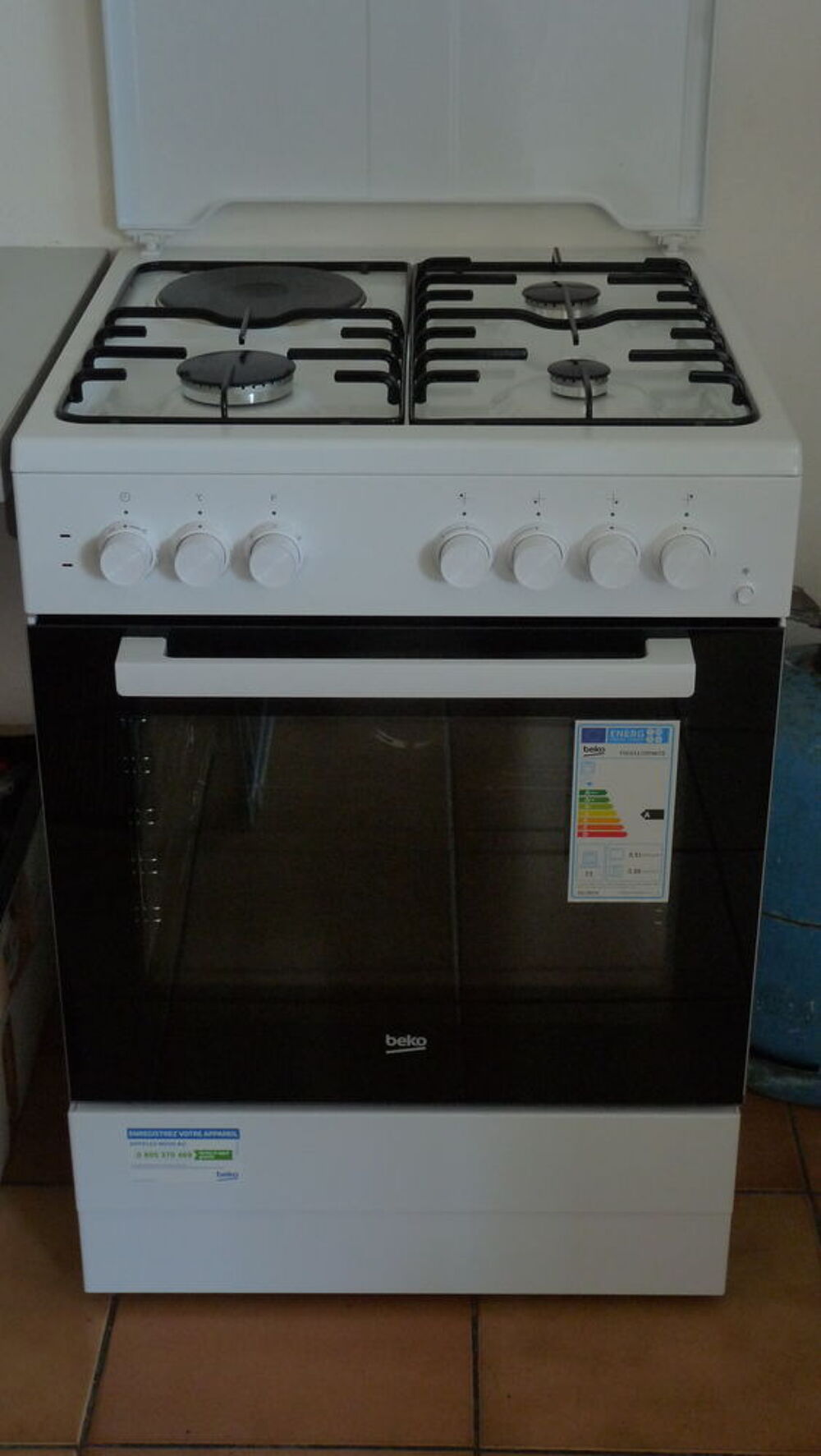 Cuisini&egrave;re BEKO FSE83110DWCS Meubles
