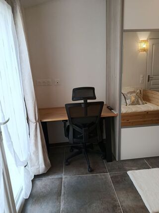  Chambre  louer 1 pice 14 m Salon-de-provence