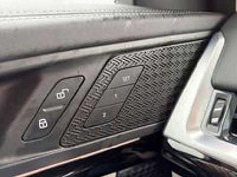 X1 xDrive 23d 211ch DKG7 xLine 2022 occasion 69006 Lyon