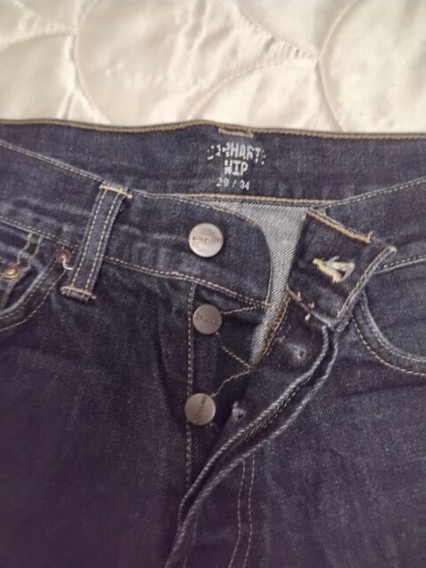 Jean 
Jean carhartt femme 
32 Ngrepelisse (82)