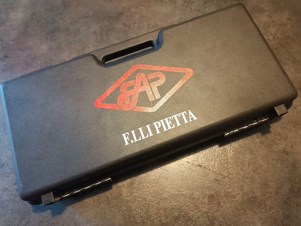 MALETTE pour REPLIQUES UBERTI et PIETTA Poudre Noire 