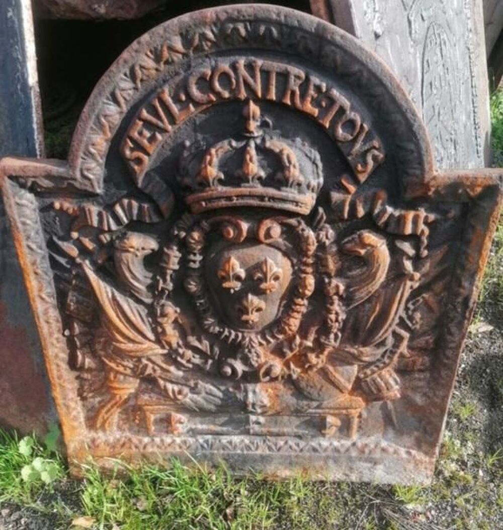 Diverses plaques de chemin&eacute;es Décoration