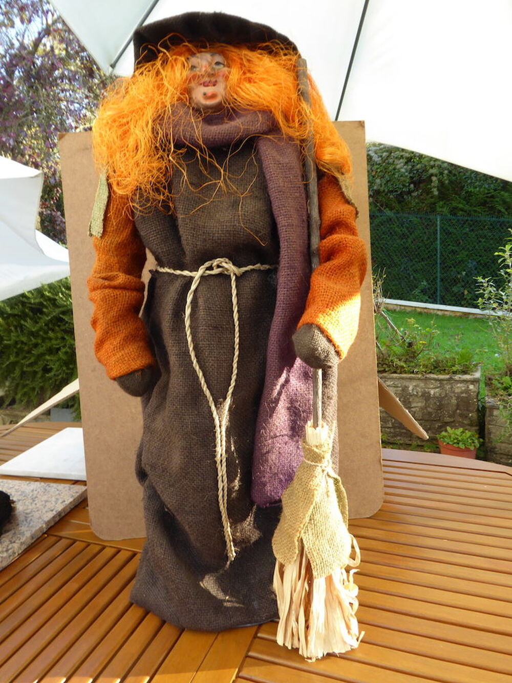 Poup&eacute;e sorci&egrave;re halloween 84 cm Décoration