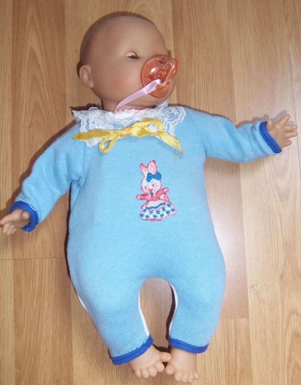 ancienne combinaison bleue poupon Jeux / jouets