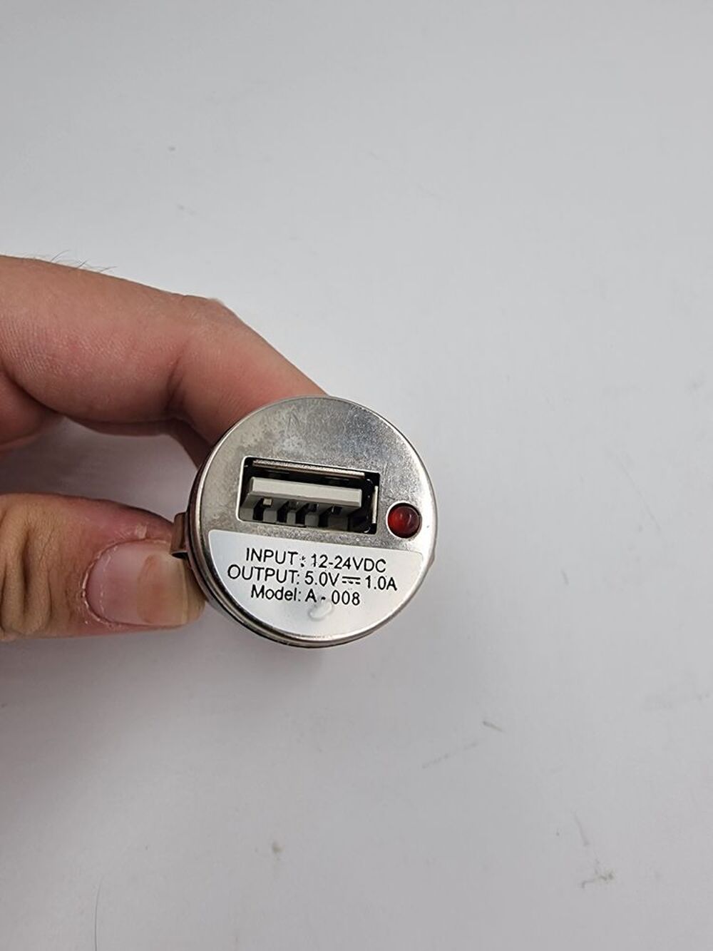 Prise allume cigare USB Téléphones et tablettes
