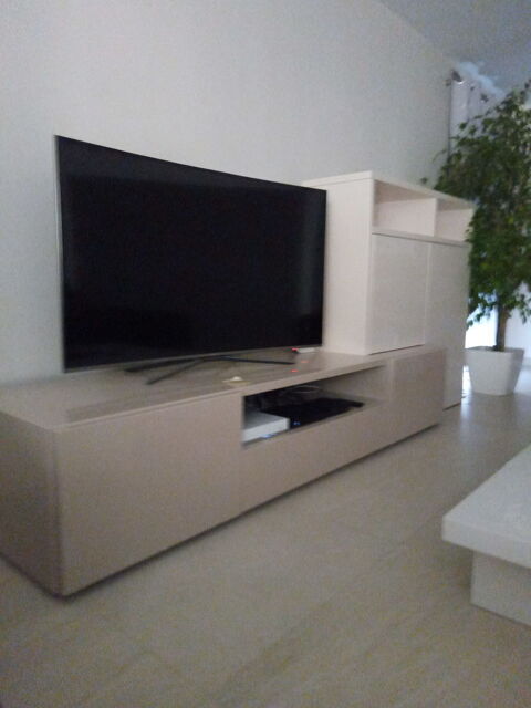 Meuble de salon LAGON DE ROCHE BOBOIS
1500 Saint-Martin-d'Uriage (38)