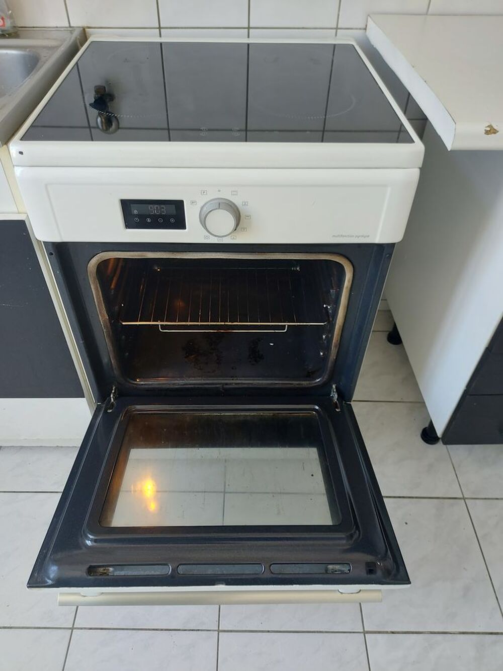 CUISINIERE INDUCTION Electroménager