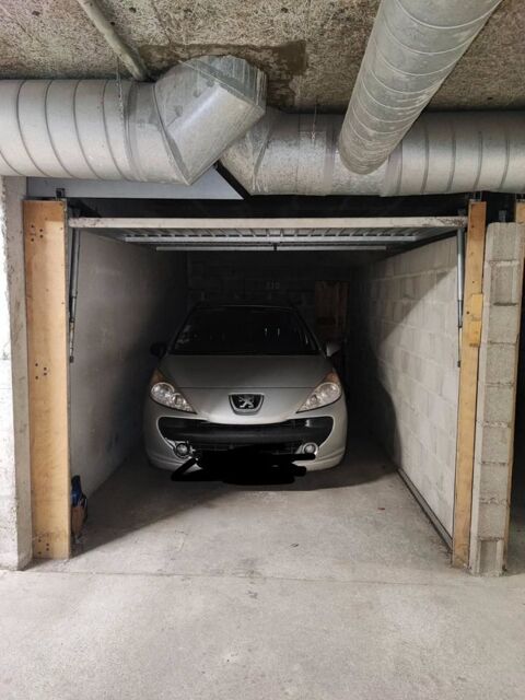  Parking / Garage � louer 12 m�