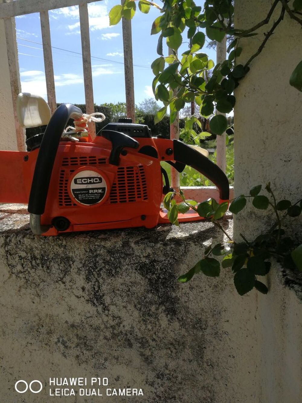 Tron&ccedil;onneuse &agrave; essence Jardin