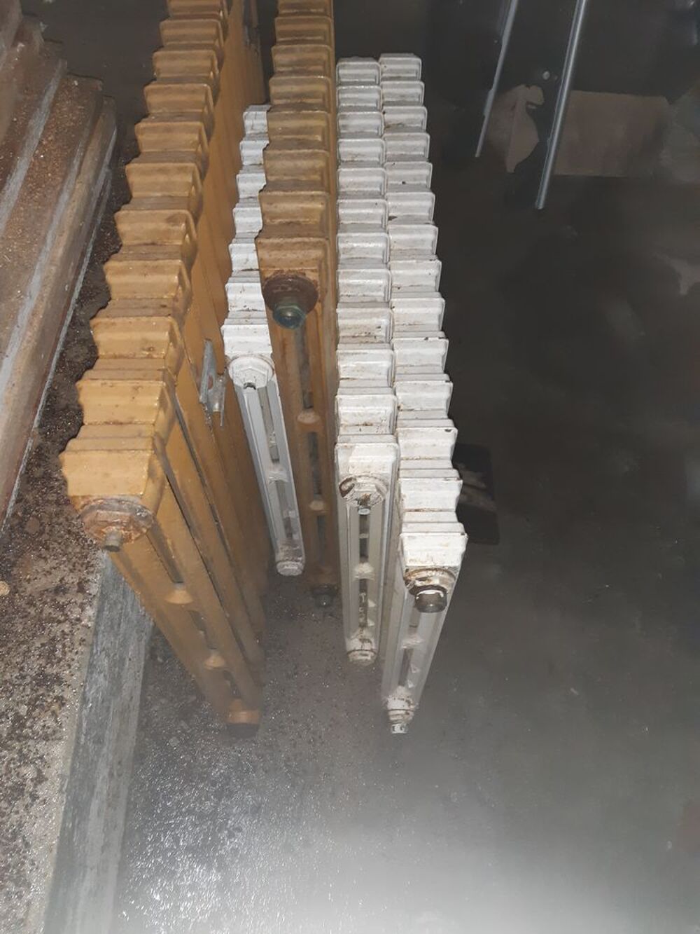  Radiateurs fontes rideau chappee Bricolage