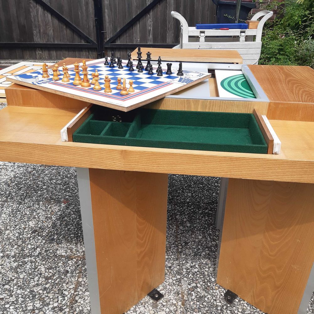 table de jeux Meubles