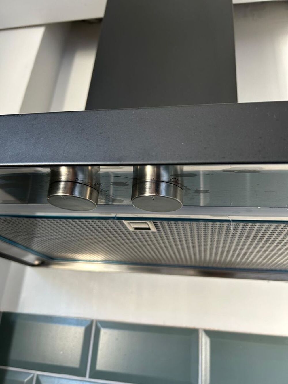 Meubles et &eacute;lectro m&eacute;nager de cuisine Meubles