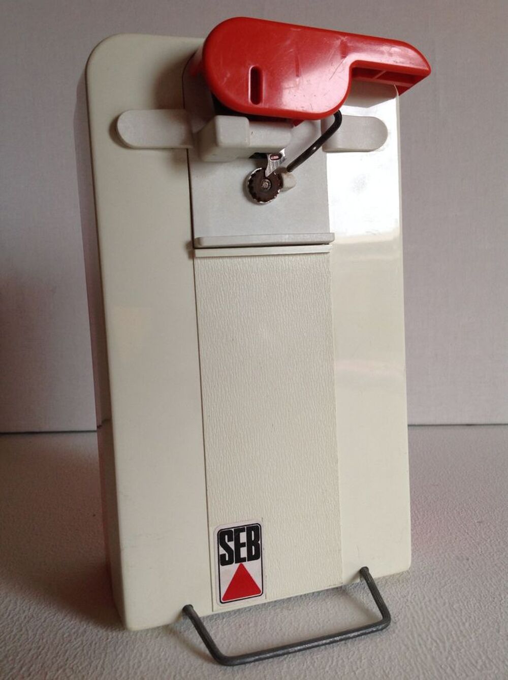 OUVRE BOITE &Eacute;LECTRIQUE SEB Envoi Possible
Electroménager