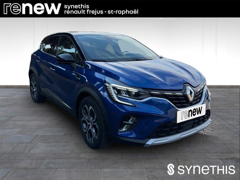 Captur E-Tech full hybrid 145 Techno fast track 2023 occasion 83600 Fr&eacute;jus