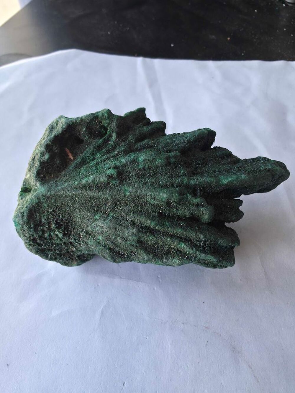 Min&eacute;ral Brut : Malachite Cristallis&eacute;e du Congo-206g 