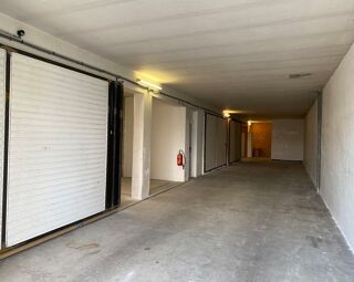 Atelier à louer 1 pièce 67 m²
