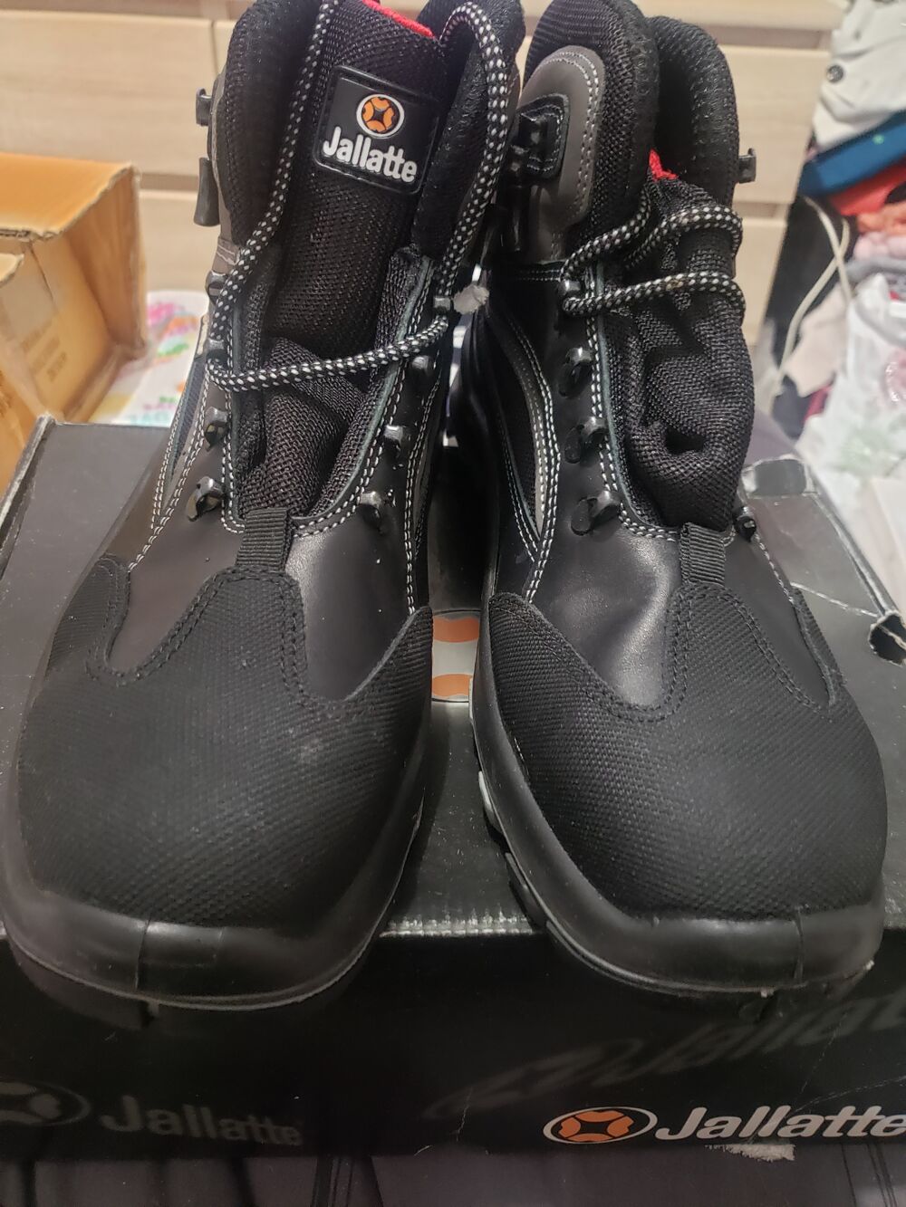  chaussures de s&eacute;curit&eacute; Chaussures