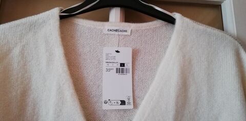 Gilet �cru Cache-Cache, neuf encore �tiquet�. 28 Asni�res-sur-Seine (92)