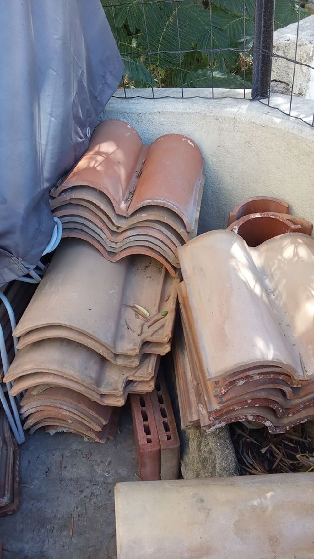 BRIQUES TUILES DIVERSES Bricolage