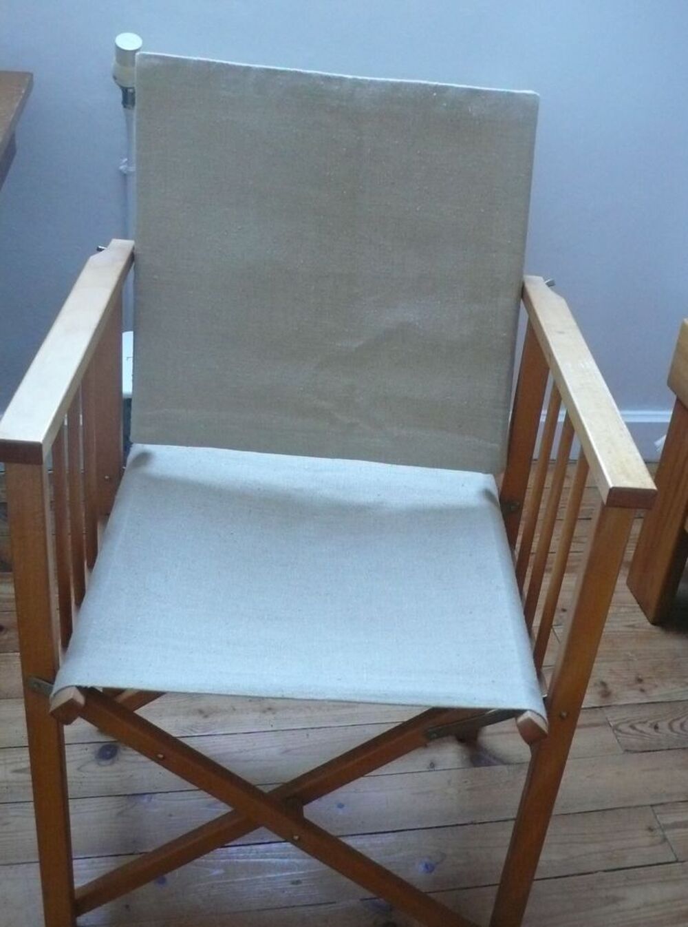 Chaise r&eacute;alisateur Meubles