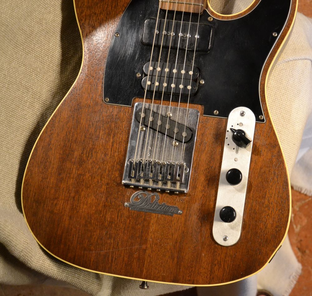 guitare DELIRIUM Instruments de musique