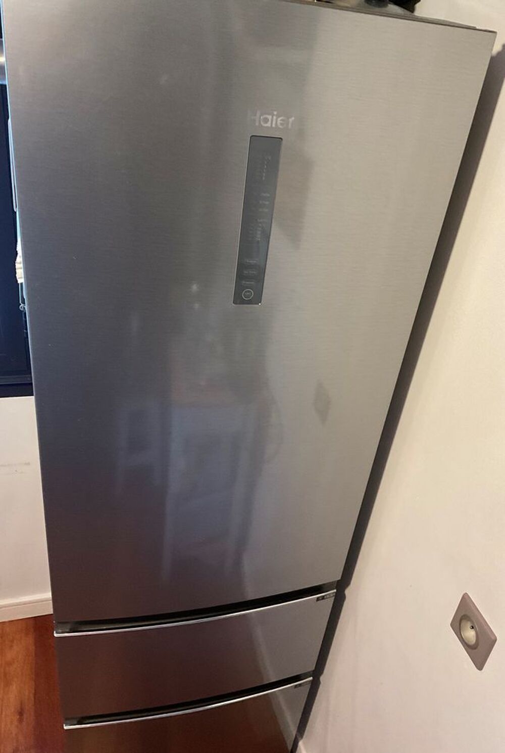 Haier A3FE635CGJE Autonome 330L Argent Gris R&eacute;frig&eacute;rateur Electroménager