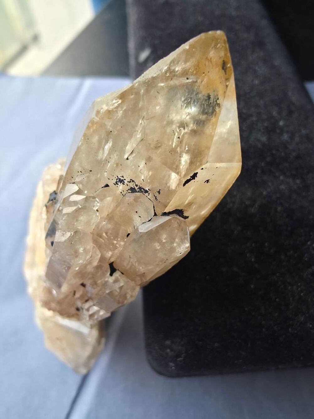 Pointe de Citrine brute de Kolwezi RDC-Collection 60g 
