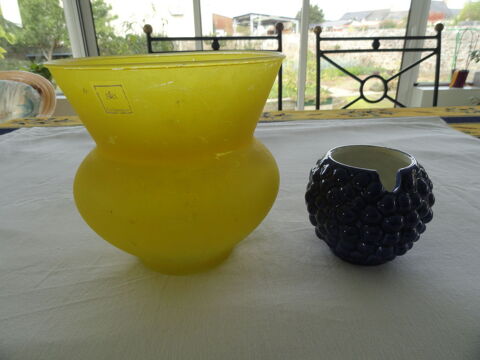 Vases pour fleurs coupées 7 Sablé-sur-Sarthe (72)