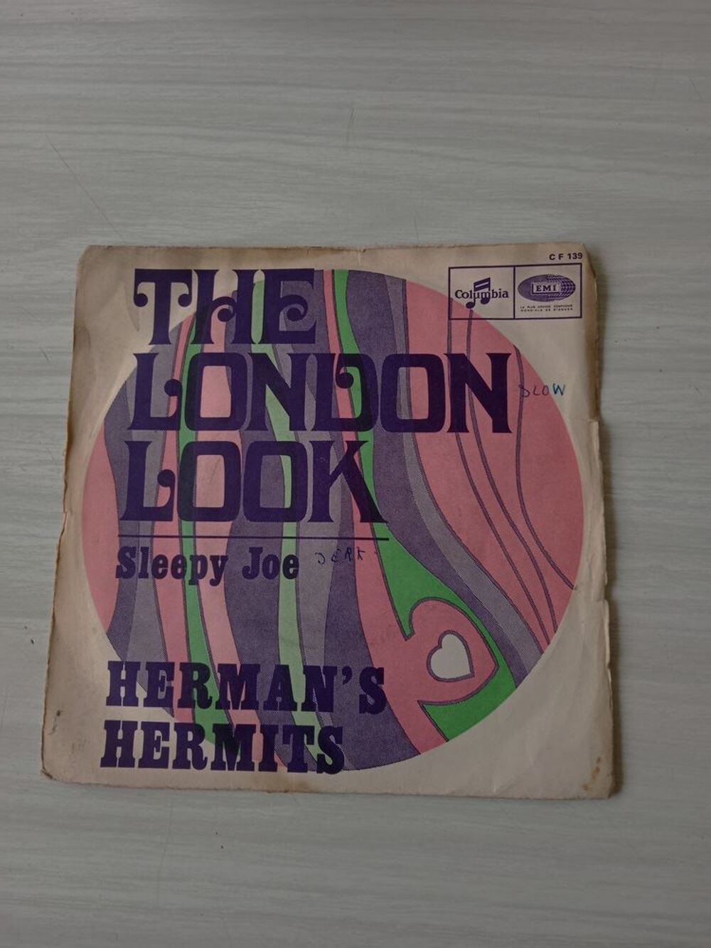 45 TOURS HERMAN'S HERMITS The London look CD et vinyles