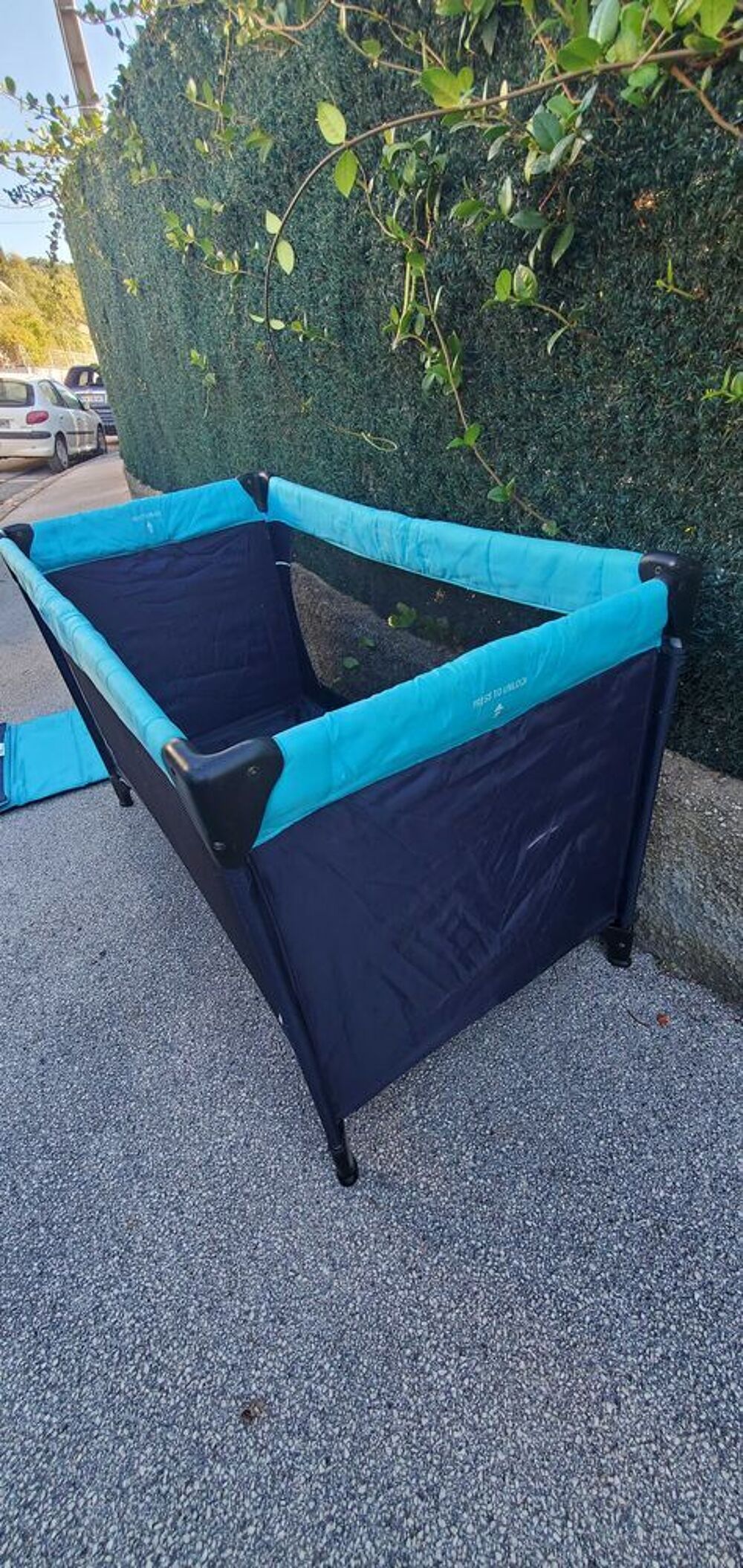 LIT PARAPLUIE Mobilier enfants
