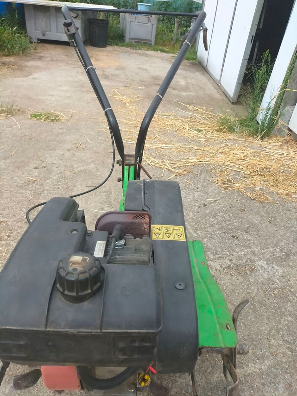 Motobineuse Jardin