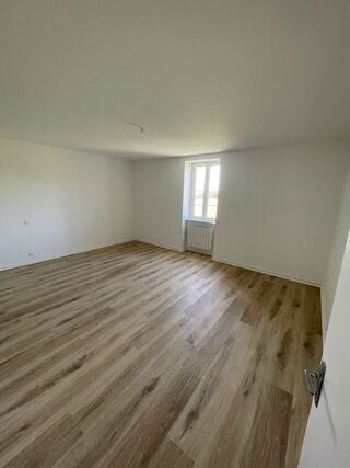  Maison � louer 6 pi�ces 117 m� La motte-de-galaure