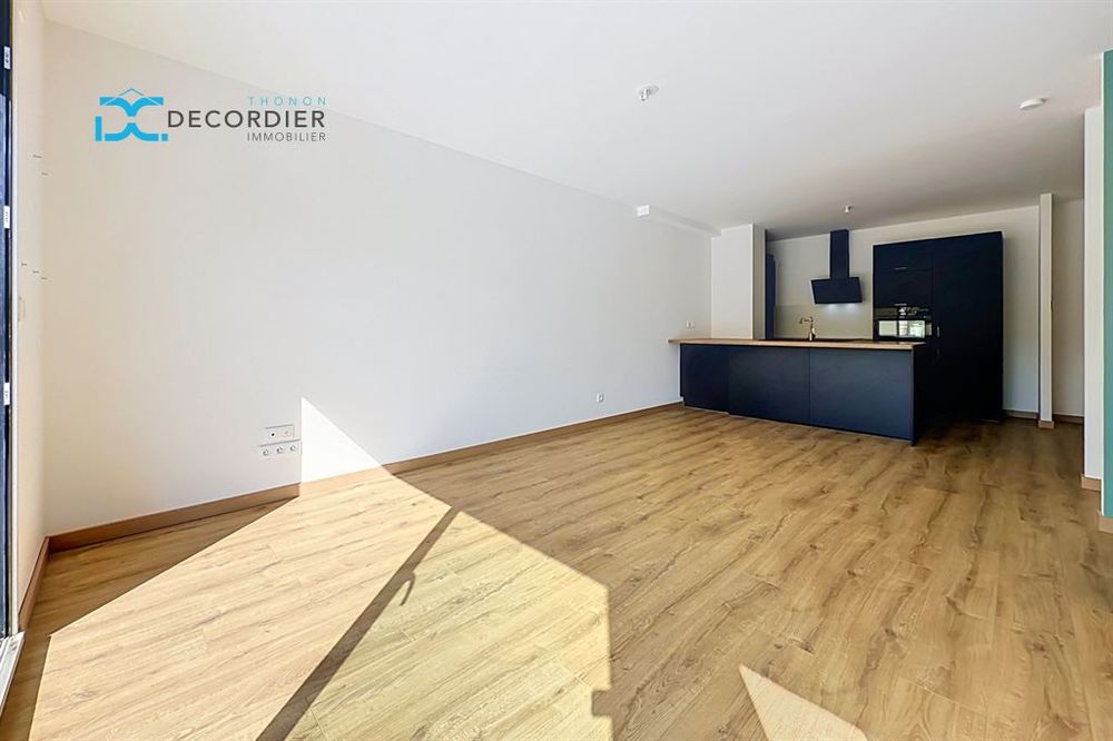 Vente Appartement Superbe T5 Duplex récent avec terrasse, double garage et excellent DPE A/A ! Marin