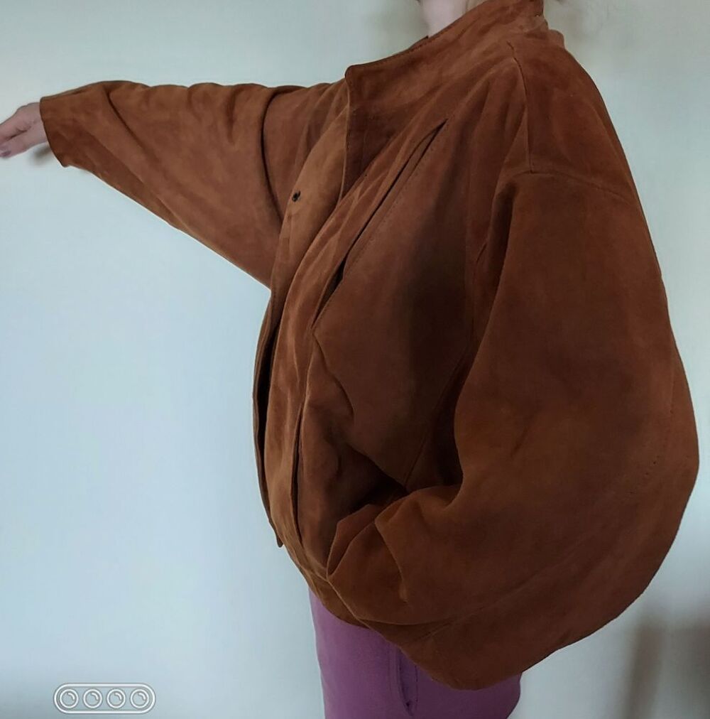 Blouson en daim. Tr&egrave;s bon &eacute;tat. Vintage. Vêtements