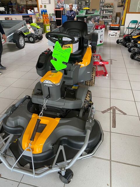 Tondeuse &agrave; gazon  0 03120 Droiturier