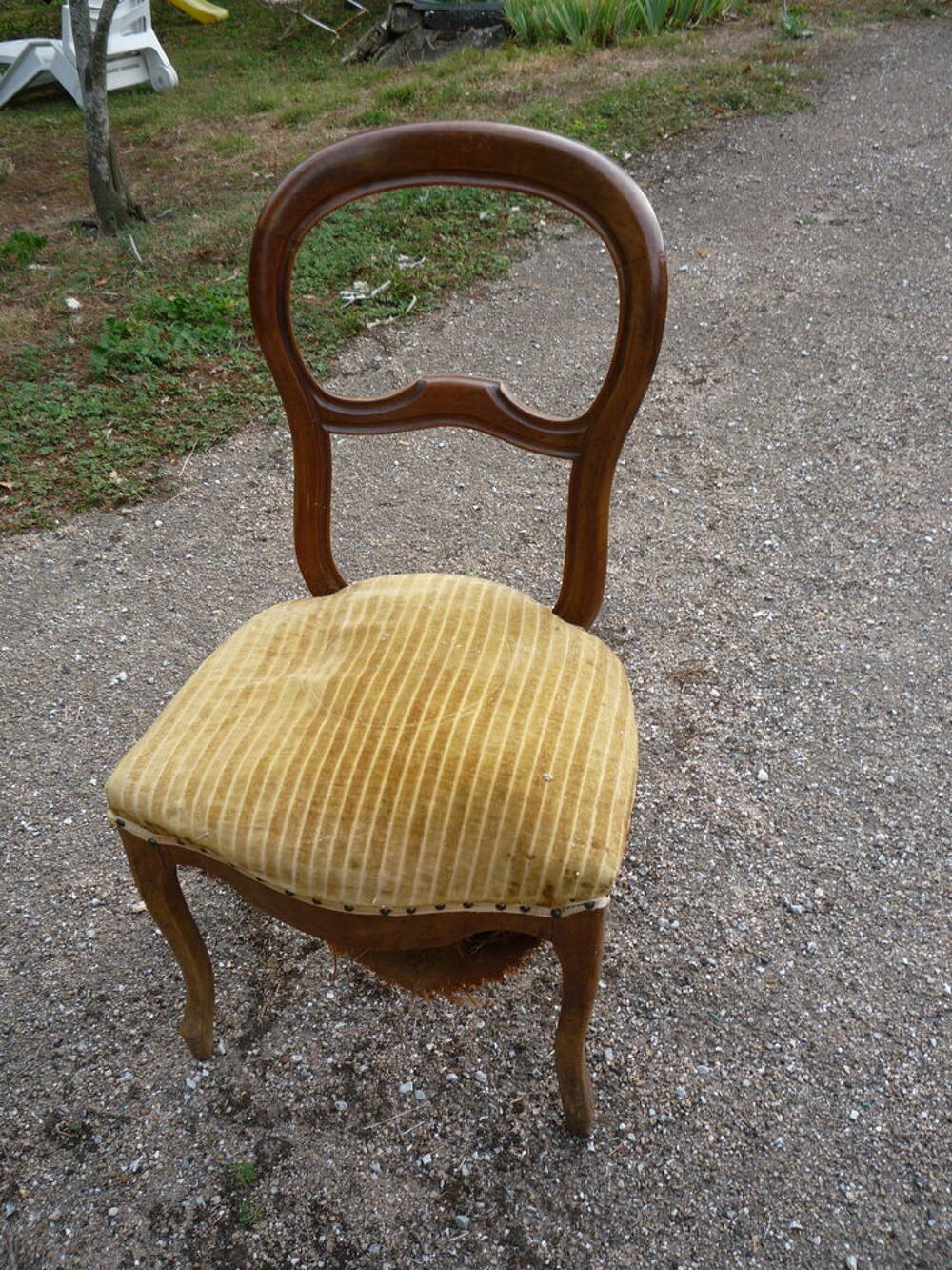Chaise Louis Philippe/tapissier Meubles